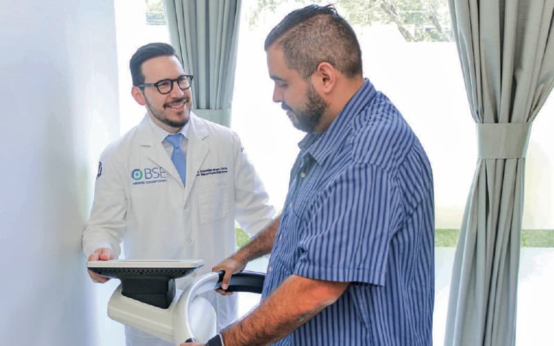 Dr. Sebastián Arana Garza
